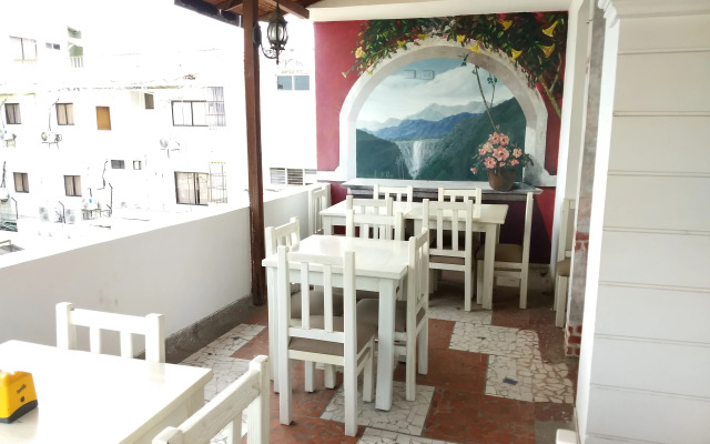Hotel Tayromar