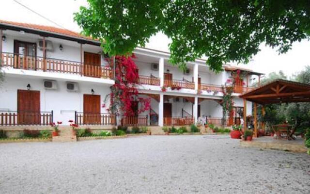 Vergonis Studios