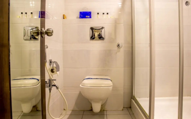 OYO 1302 Hotel Green Apple