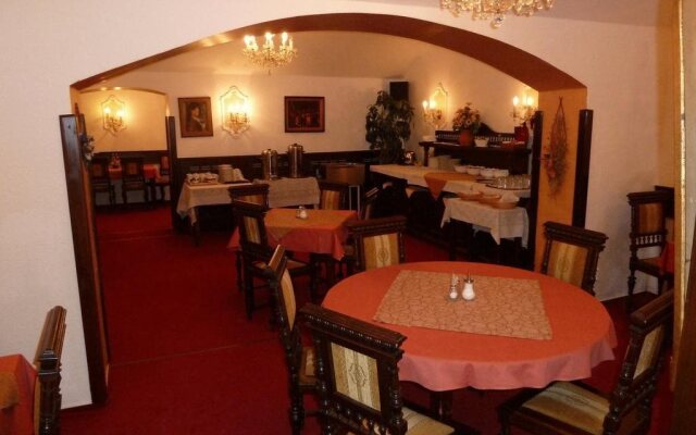 Vysehrad Hotel