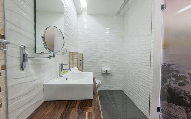 Aquaduct Hotel