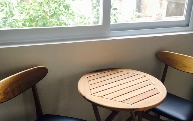Awa Downtown Hostel