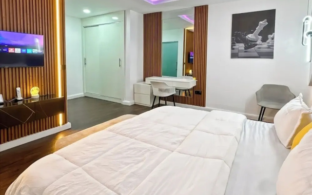 Uncle P's Apartment