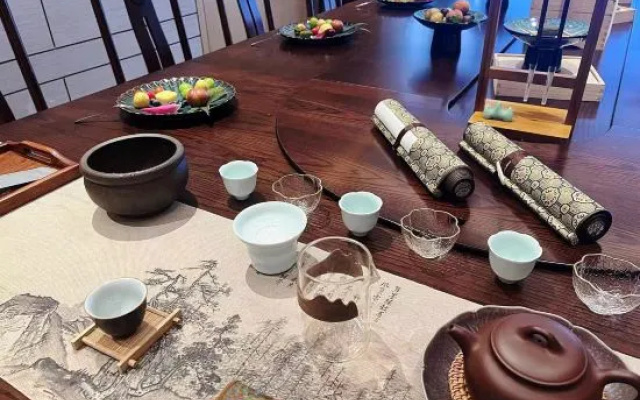Jianguo HIDDEN Hotel (Hefei South Station Luogang Park) – Meal – Hefei