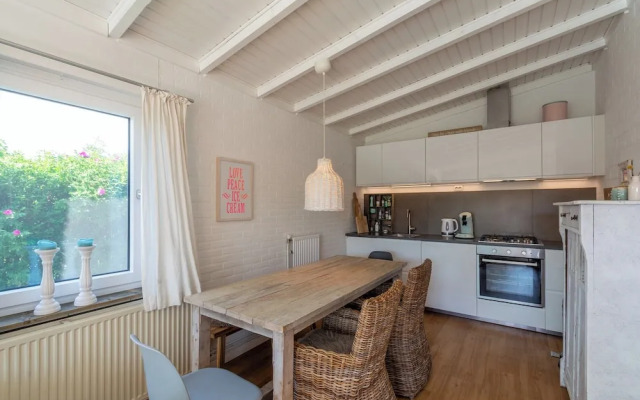 Bungalow in Callantsoog Near the Beach