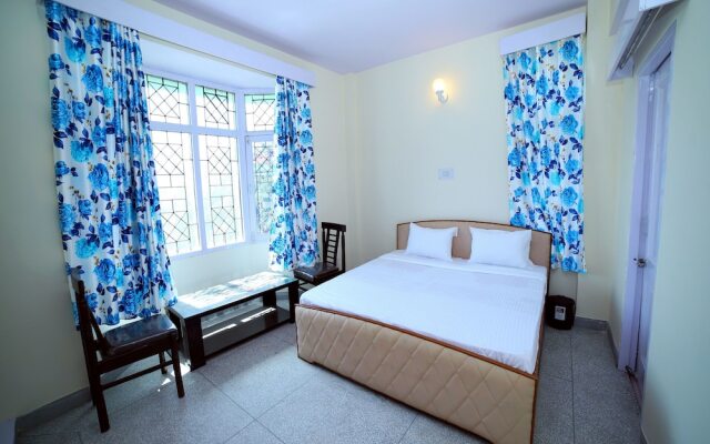 OYO 12697 Home Valley View New Shimla