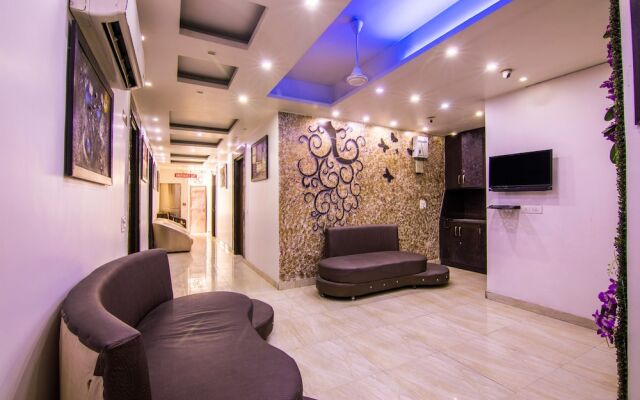 OYO 14385 Golden petal rooms
