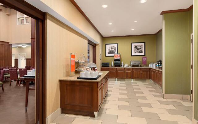 Hampton Inn & Suites Williamsburg Historic District