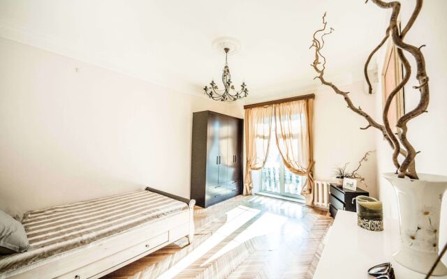 Апартаменты «Funny Dolphins Проспект Мира»