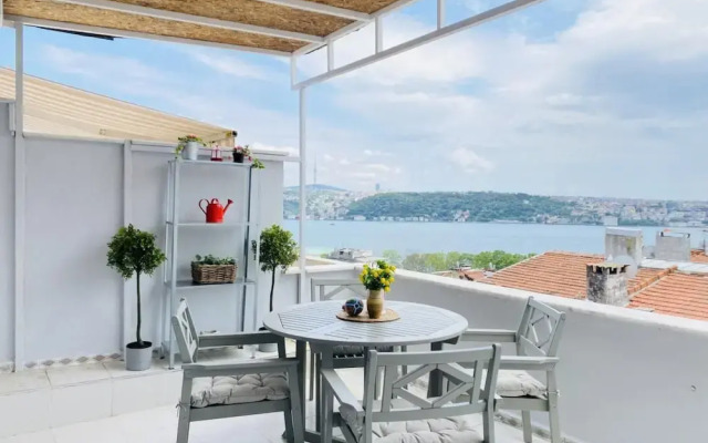 Missafir Amazing Flat With Terrace in Besiktas