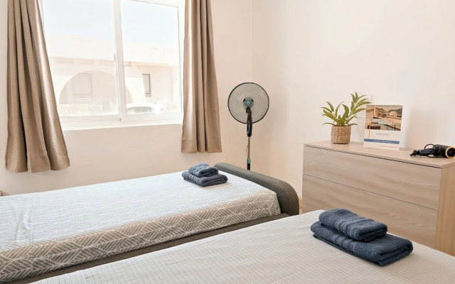 Sea Blue Horizon Qawra Bay Apartments