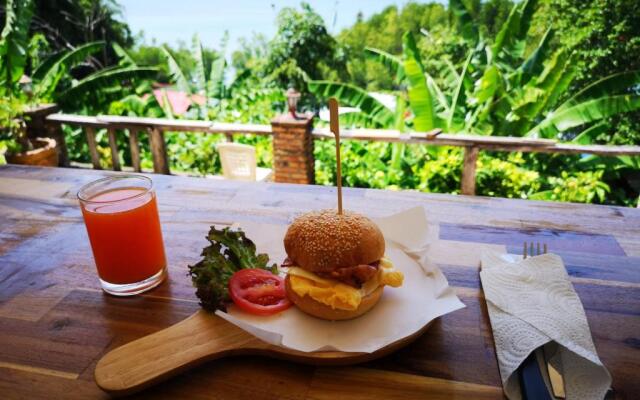 Blanco Hideout Railay