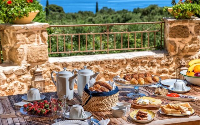 Bozonos Luxury Villa
