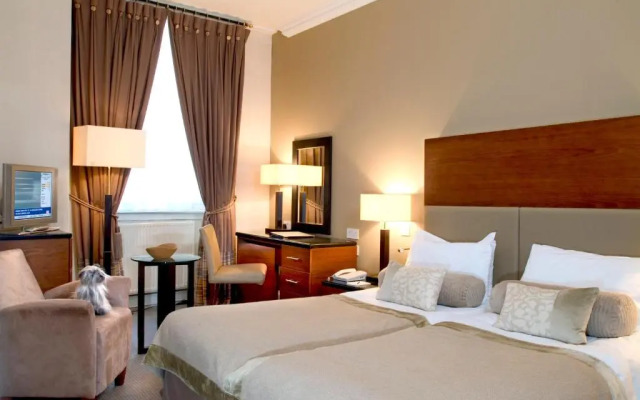 Parliament House Hotel