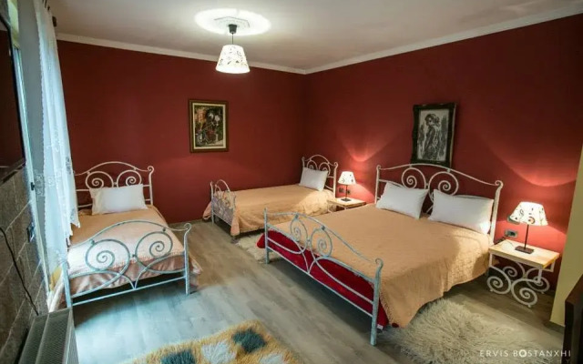 Guesthouse Villa Falo