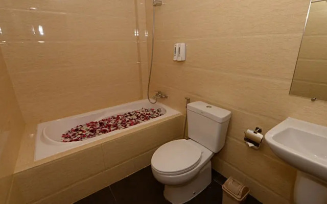 Min Nandar Garden Hotel