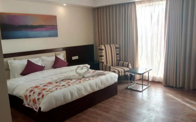 Clarks Inn Suites Katra