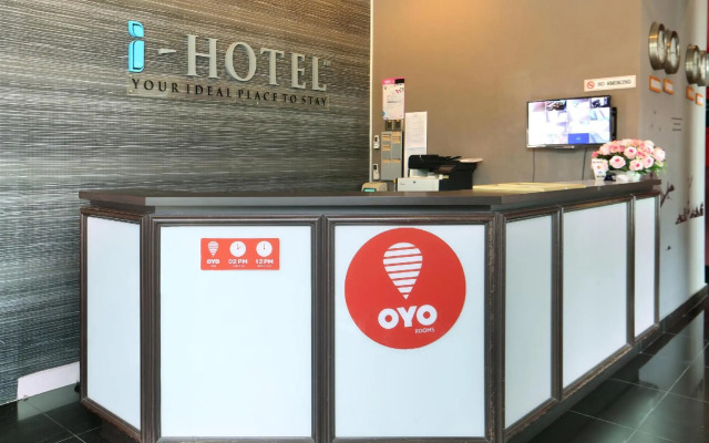 OYO Rooms Kota Damansara GIANT