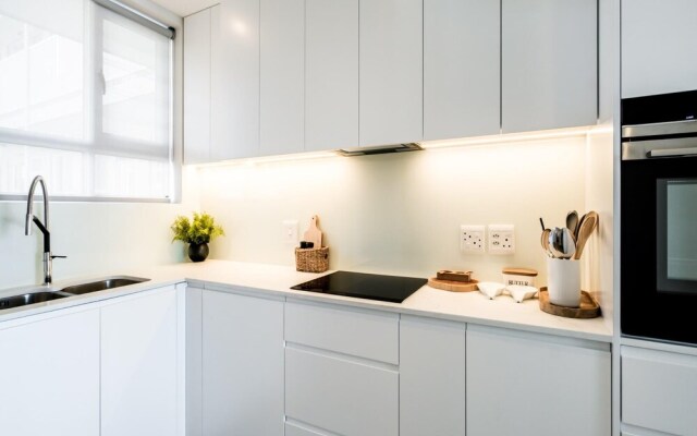 Magical Apartment w Uninterrupted Ocean Views Mouille Views