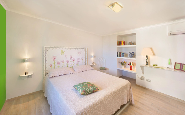 YourHome - Karme House