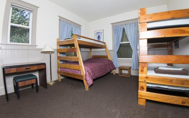 HI Portland Northwest Hostel