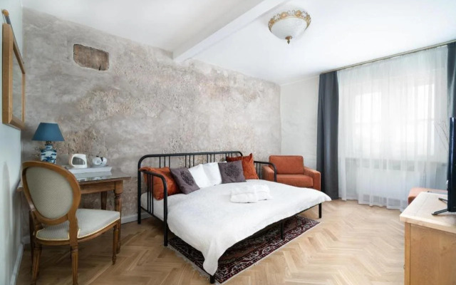 Kiniras Traditional Hotel & Restaurant