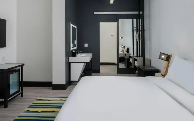 Aloft Memphis Downtown