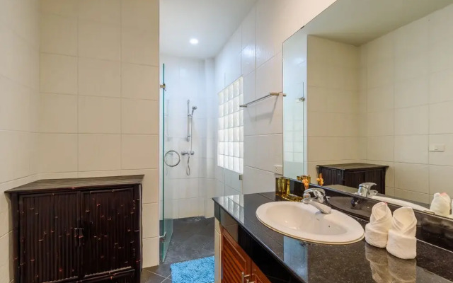 Aster Pool Villa