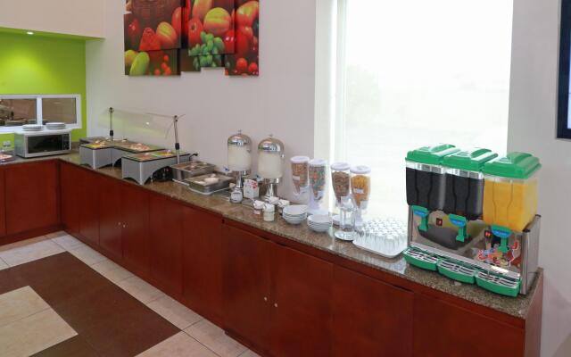 Staybridge Suites Queretaro by IHG