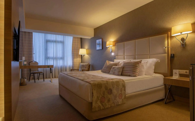 Kaya Izmir Thermal And Convention