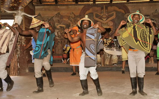 aha Lesedi Cultural Village