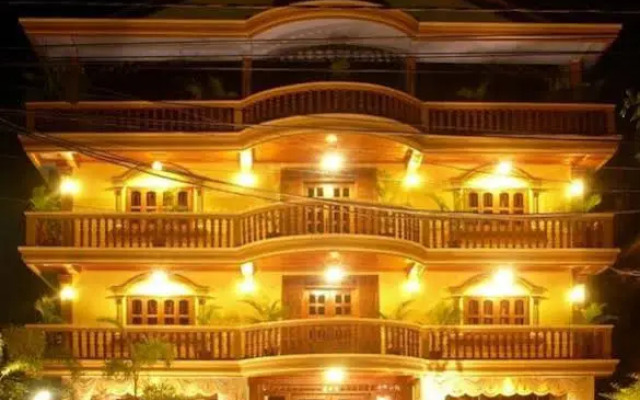 Sam Moon's Hotel Angkor Wooden House