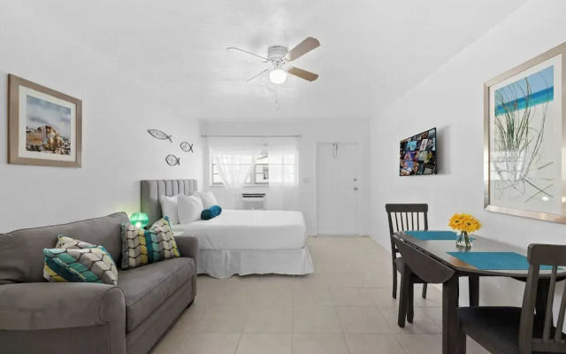 Sunset Inn - Hallandale Beach
