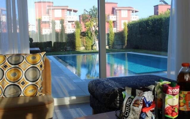 Novron Villa 4 Bedroom by Belek Rental