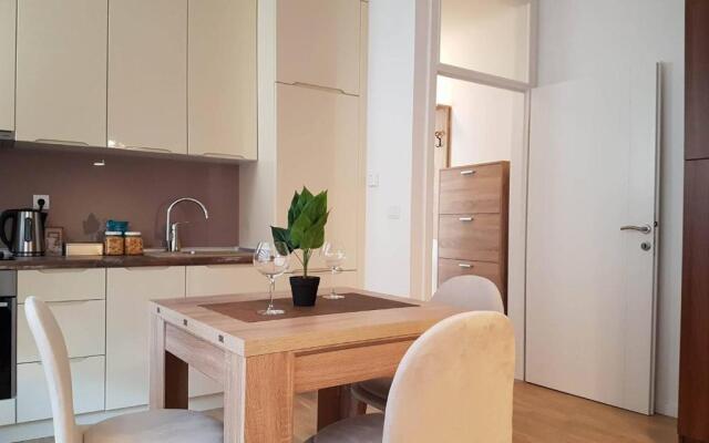 Modern apartment in the city center- BEST LOCATION