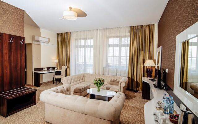 Zamek Gniew - Hotel Rycerski