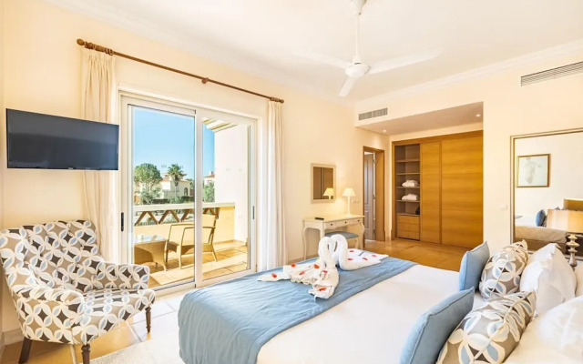 Villa Monte Rei 8 in Vila Nova de Cacela