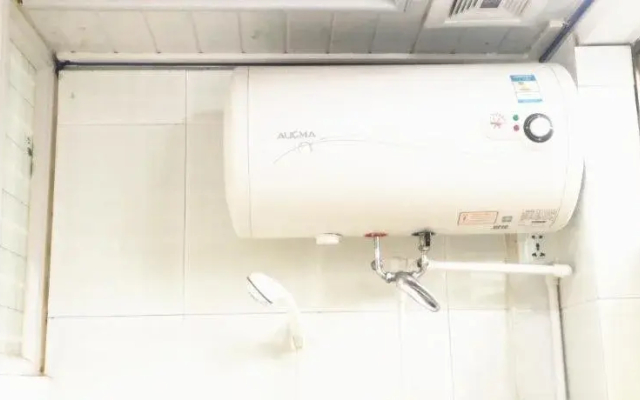 Xiaodong Fisherman House