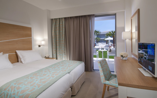 Blue Lagoon Princess Hotel