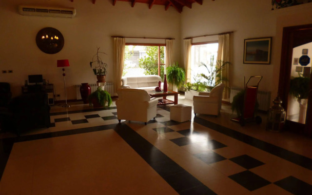 Hotel Garden House