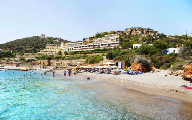 Blue Marine Resort & Spa