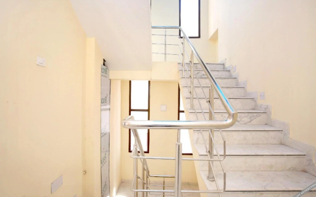 Hotel Riyasat By OYO Rooms