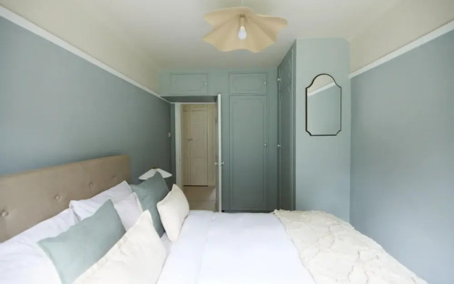 The Golders Green Place - Modern and Bright 1bdr Flat, London