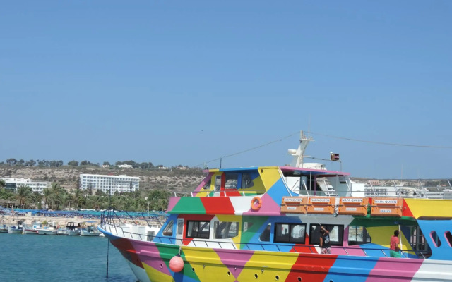 Corfu Hotel