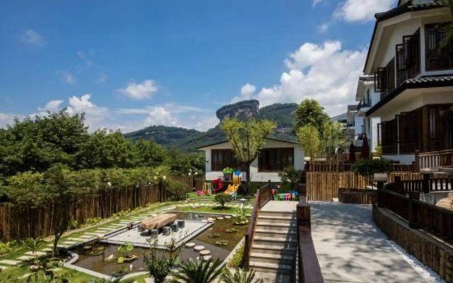 Jiujiantang Shanshui Yuanlin Health Villa