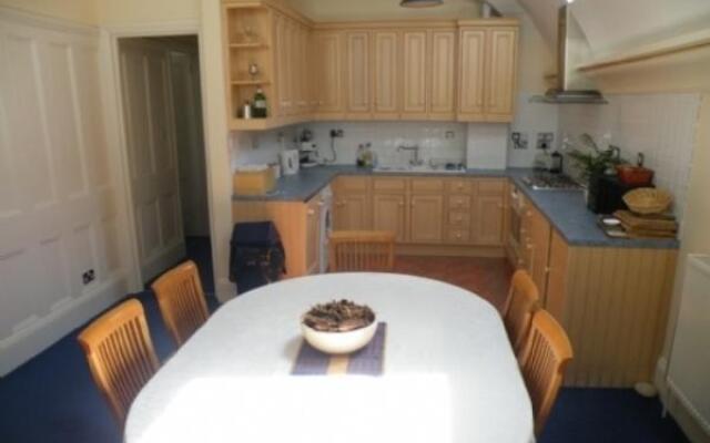 Theatre House Apartment 2