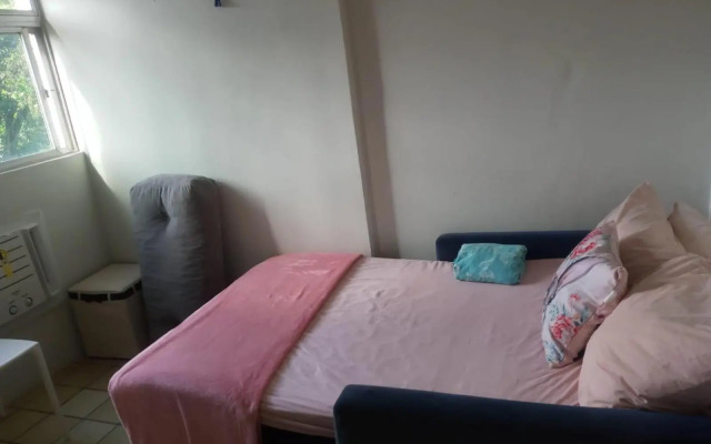 SUITE com BANHEIRO PRIVATIVO e QUARTO DUPLO