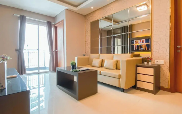 Modern And Spacious 2Br Apartment Green Bay Condominium