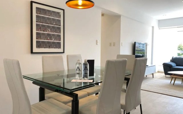 Ayacucho apartments near Huaca Pucllana by Wynwood-House