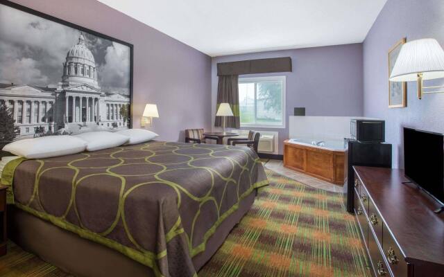 Super 8 Sweet Springs